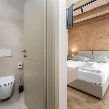 Della Croce Bed&Breakfast Svetvincenat Exterior photo